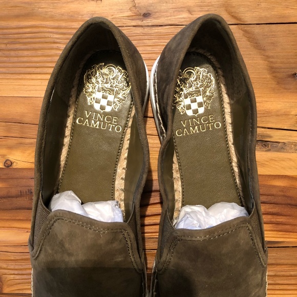 Vince Camuto Suede Slip-On Sneaker NWT - Picture 3 of 8